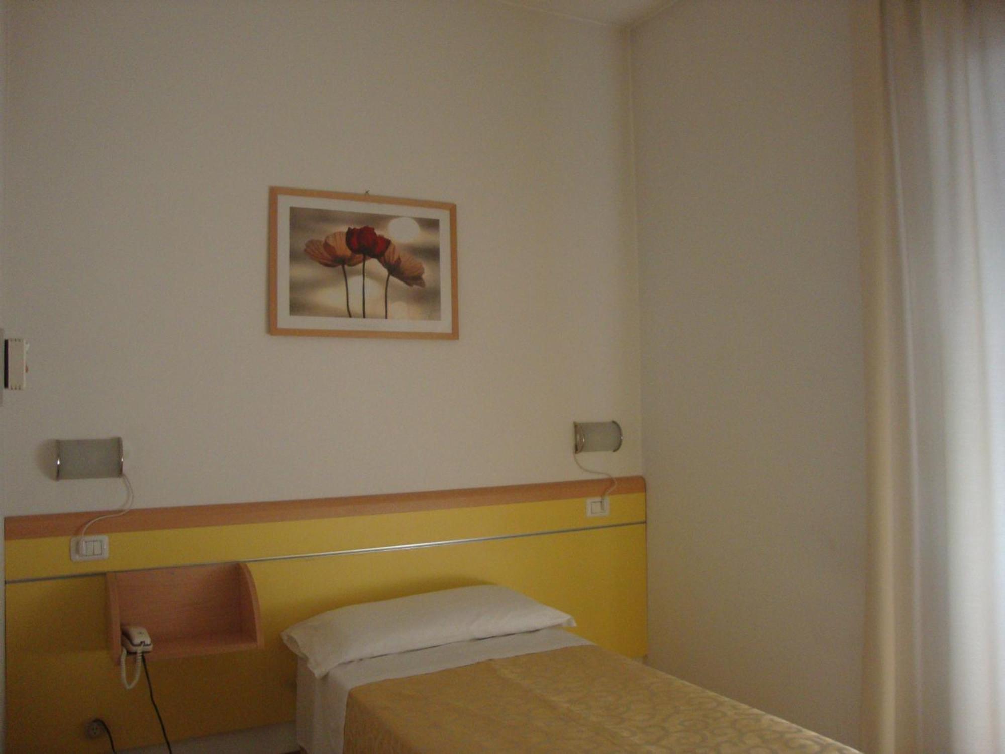 צ'זנה Hotel Savio מראה חיצוני תמונה